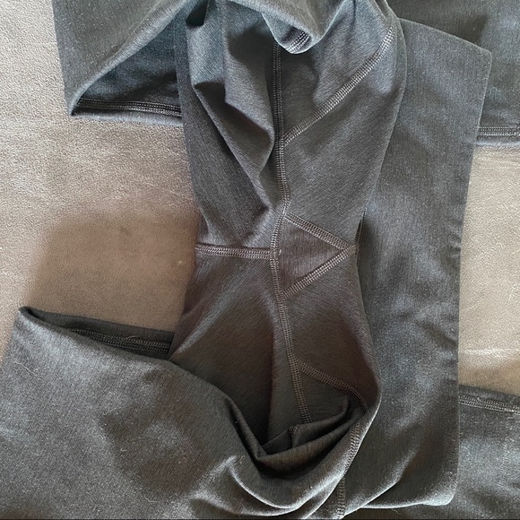 Outdoor voices warmup leggings heathered black - Picture 5 of 6